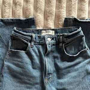 Abercrombie & Fitch Women’s 90’s Straight Ultra High Rise Denim Jeans